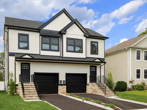 206 Willow Ave, Garwood, NJ 07027