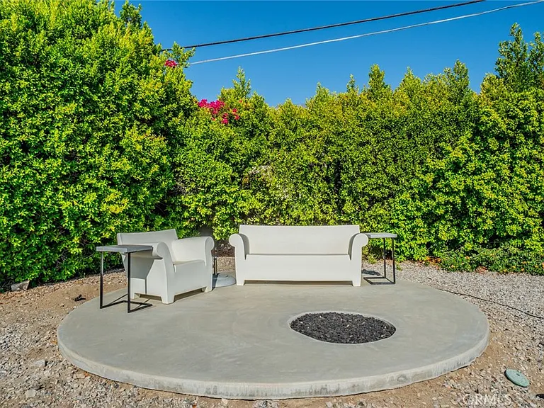1600 E Palm Tree Dr — Photo 46