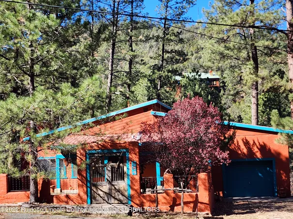 104 Tomahawk Trl, Ruidoso, NM 88345