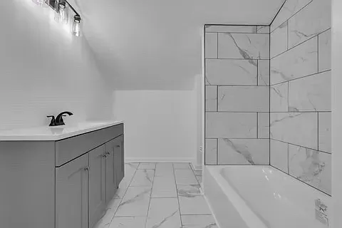 313 S Walnut St #315 — Photo 8