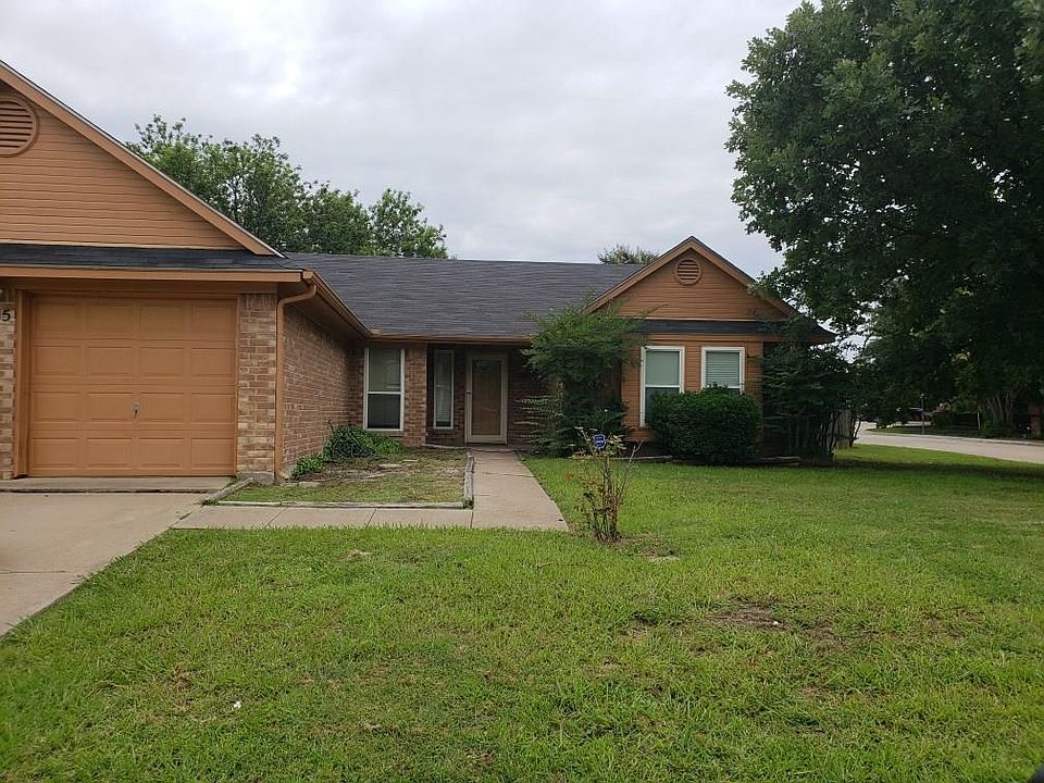 1st image of 1515 Glenwillow Dr