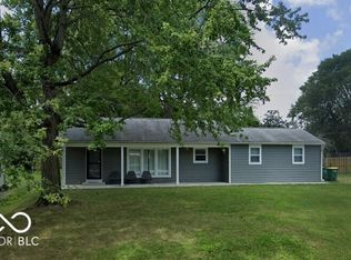 135 Hillcrest Dr, Westfield, IN