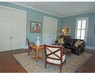5th image of 5533 Loyola Ave