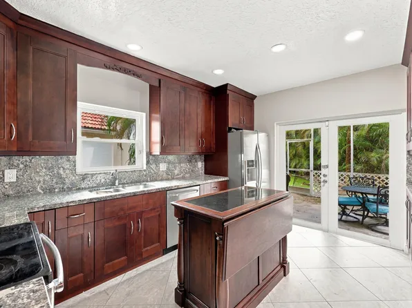 3601 WILDERNESS Way, Coral Springs, FL 33065