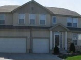 17025 Locust St, Omaha, NE 68116