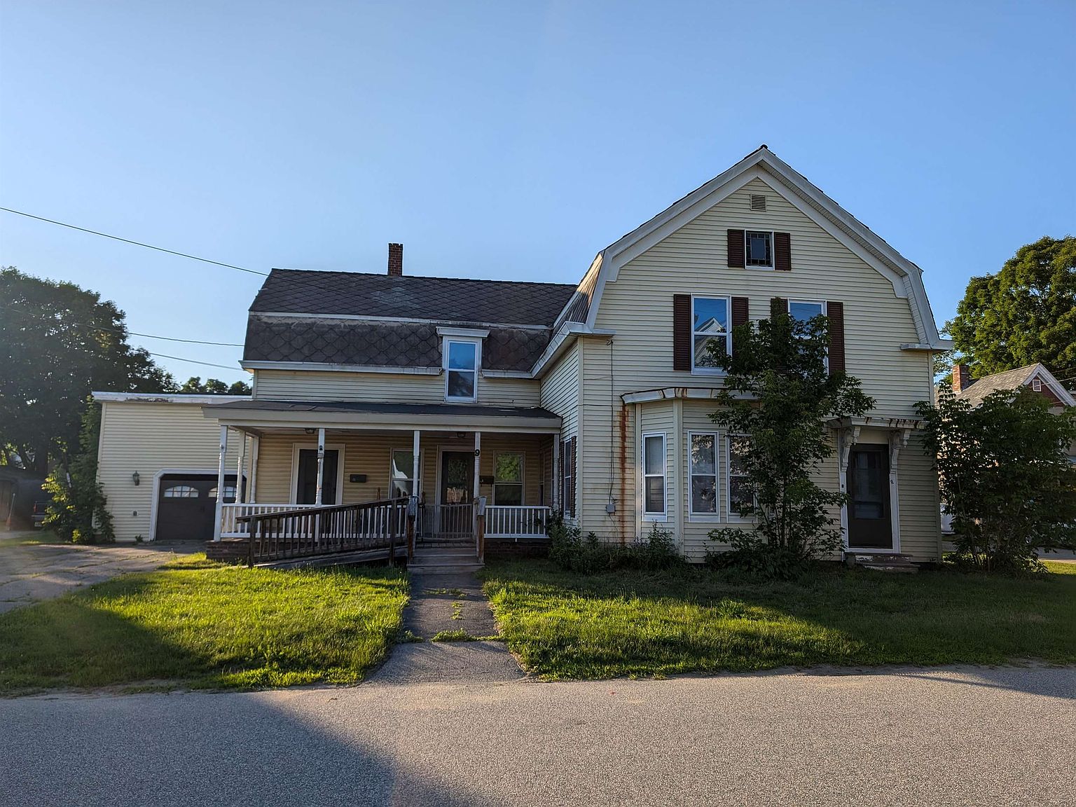 9 Pine Street, Woodsville, NH 03785 | MLS #5003747 | Zillow