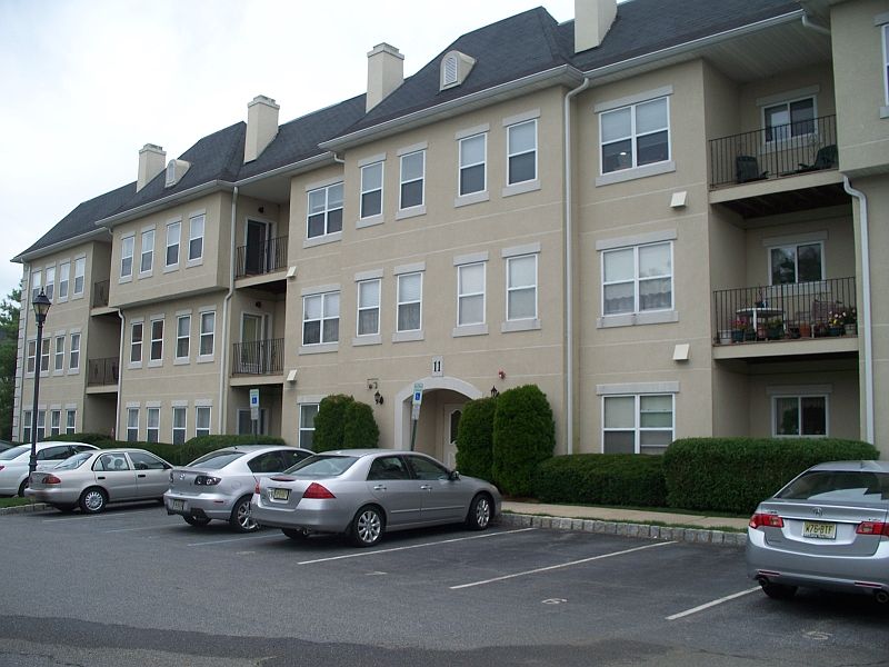 1st image of 1116 Brittany Dr #1116