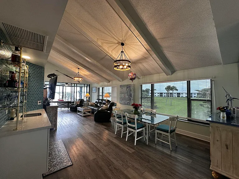 6142 SE Landing Way #16 — Photo 36