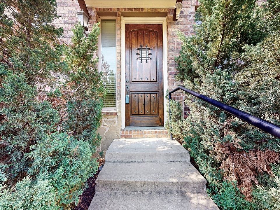 1st image of 10520 Steinbeck Ln