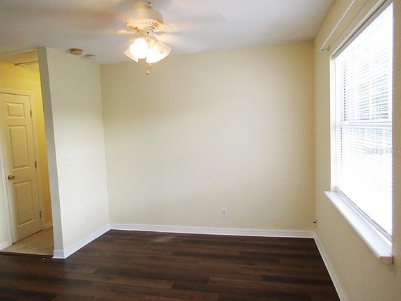 5th image of 3020 Azalea Ave