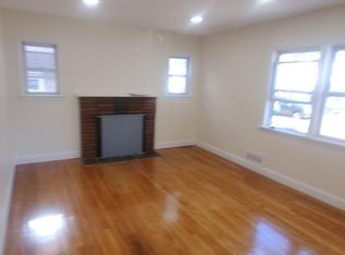 205 Tibbetts Rd, Yonkers, NY 10705