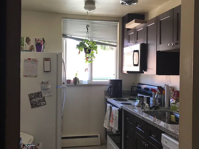 3100 Madison Ave #4 — Photo 6