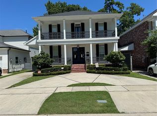 215 Ridgewood Dr, Metairie, LA 70005