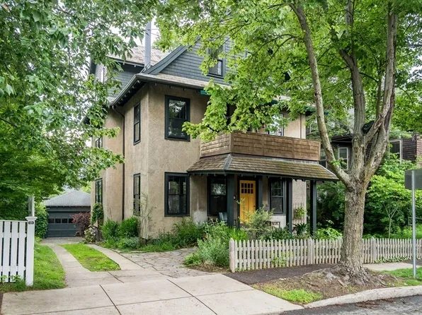 69 Fayerweather St, Cambridge, MA 02138