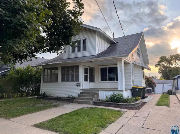 1209 S Mulberry St, Sioux City, IA 51106