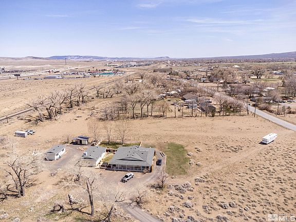5th image of 1260 Mesa Dr