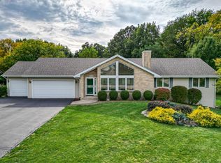 625 Waco Way, Poplar Grove, IL 61065