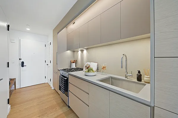 Rented by Brookfield (Funnel) | media 55