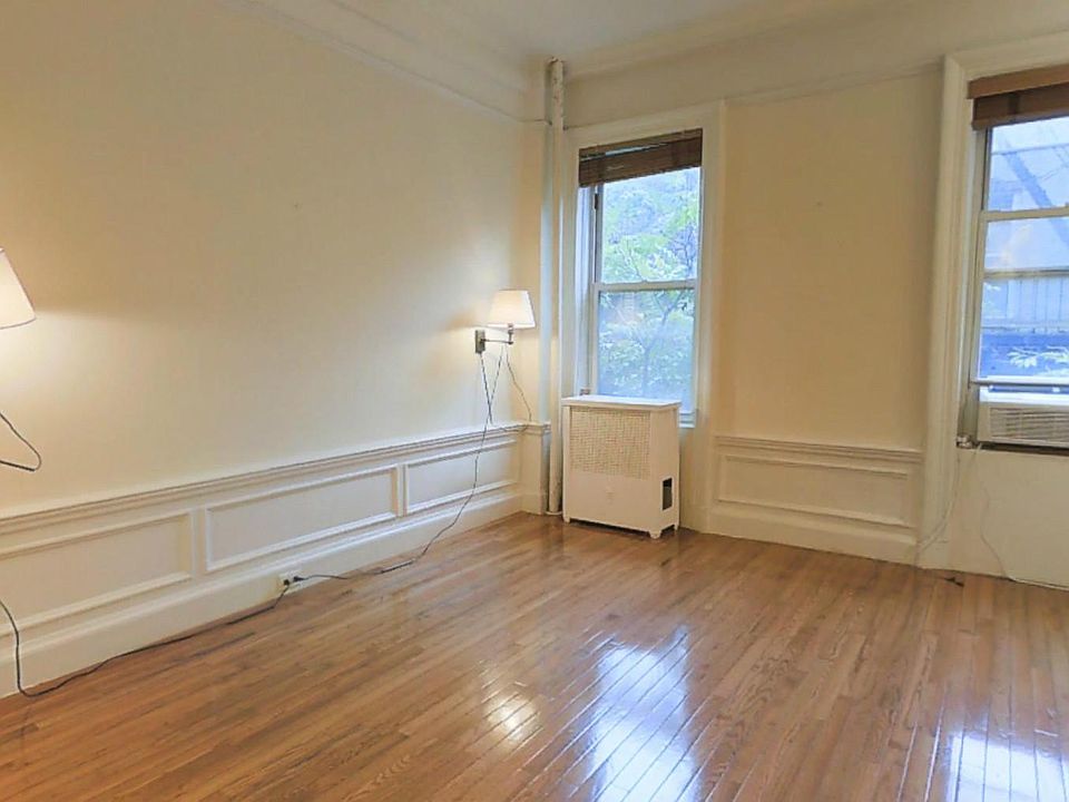 1st image of 203 W 81st St APT 6F