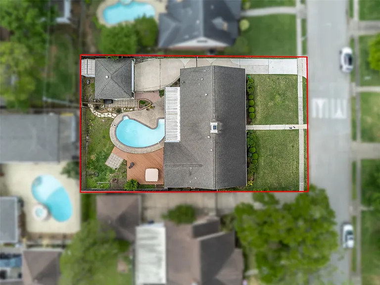 10631 Del Monte Dr — Photo 33