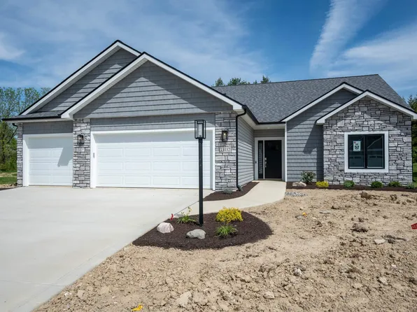 15332 Annabelle Pl, Leo, IN 46765