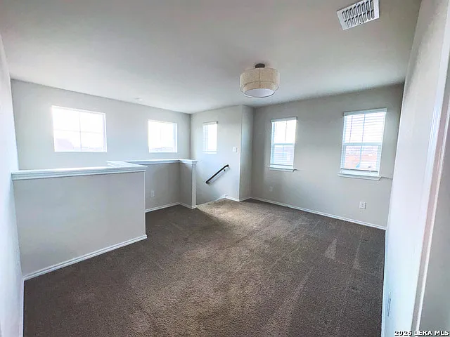 3 bed, 2.5 bath, 1617 sqft, $1,695 — Photo 4