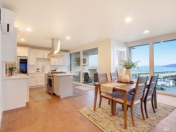 5th image of 22529 6th Ave S Unit 202