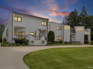 3440 Lone Pine Rd, West Bloomfield, MI 48323