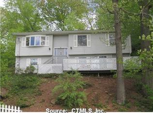 129 Foxon Blvd, East Haven, CT 06513