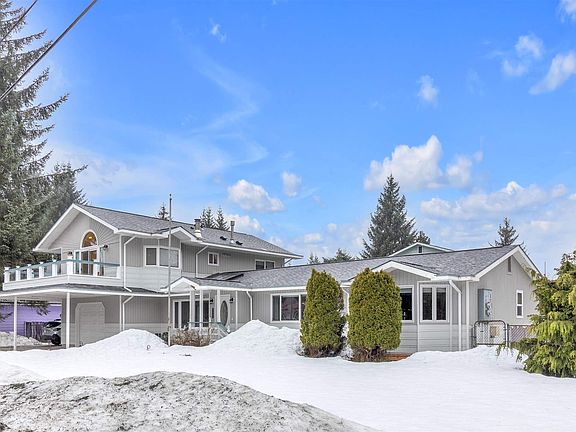 3rd image of 4305 Riverside Dr