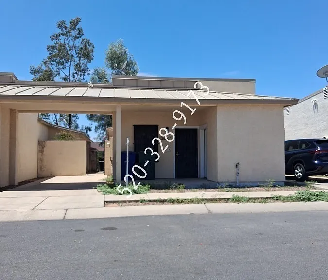 2867 N Tolman Dr — Photo 1