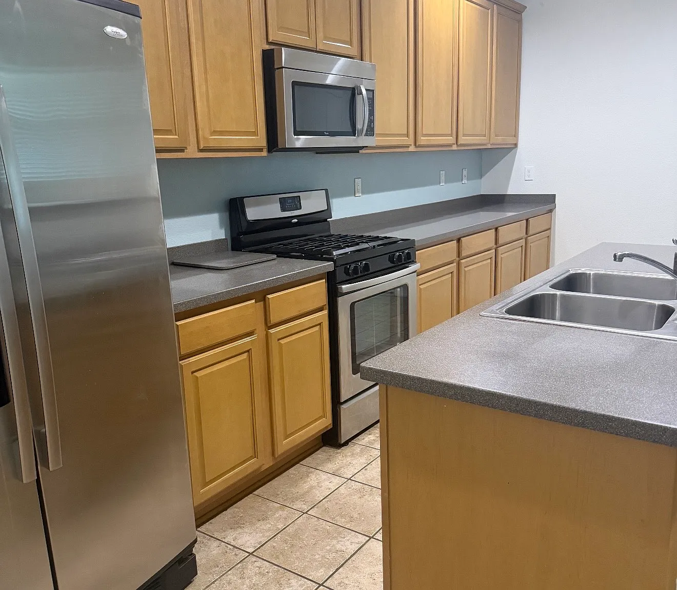 601 Menaul Blvd NE — Photo 4