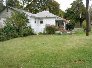 109 Pine St, Imperial, PA 15126