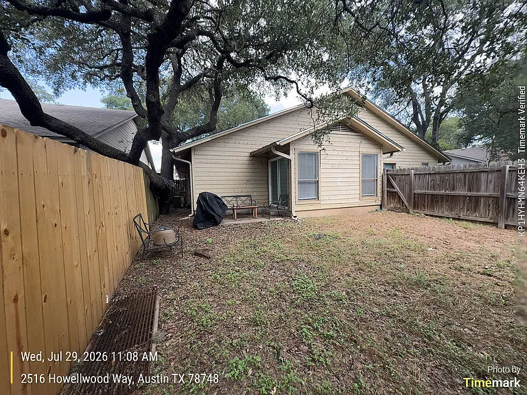 2516 Howellwood Way #B — Photo 20