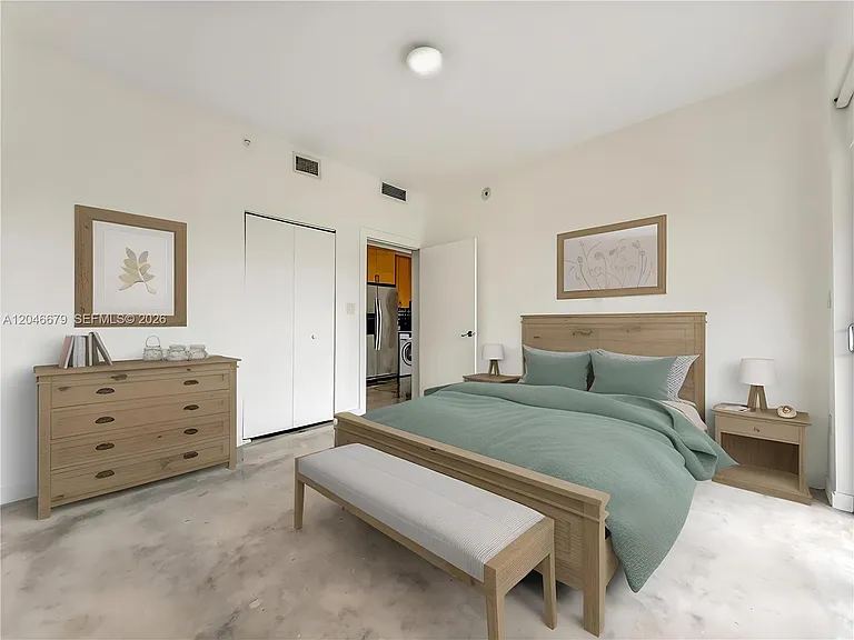 761 NW 1st St #302 — Photo 14
