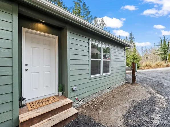 60 E Cedar Street, Belfair, WA 98528