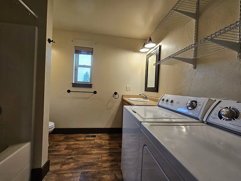 Bathroom 2