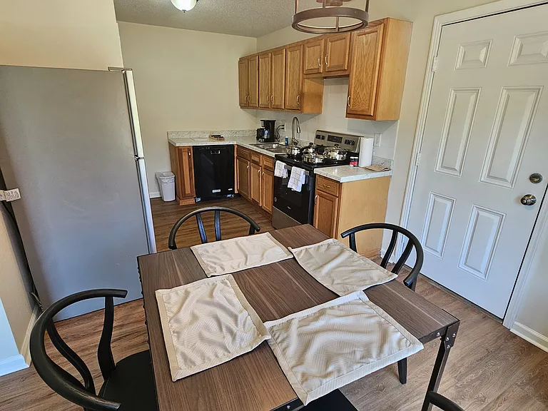 3594 Russelwood Dr — Photo 8