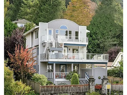 4022 59th Avenue SW Photo 1