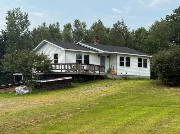 364 Lower Detroit Road, Plymouth, ME 04969
