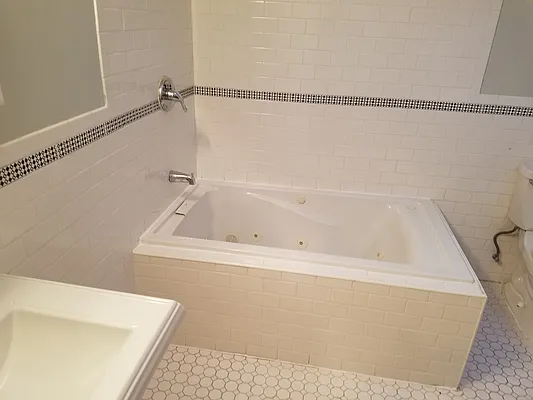 Rented by The Hamilton Group | media 16