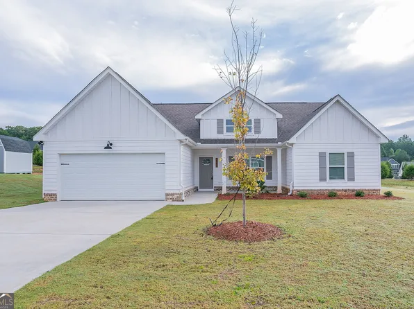 220 Arrowwood Dr, Carrollton, GA 30117