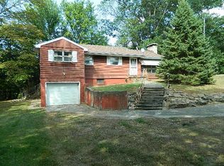 5583 Stone Rd, Clinton, IL 61727