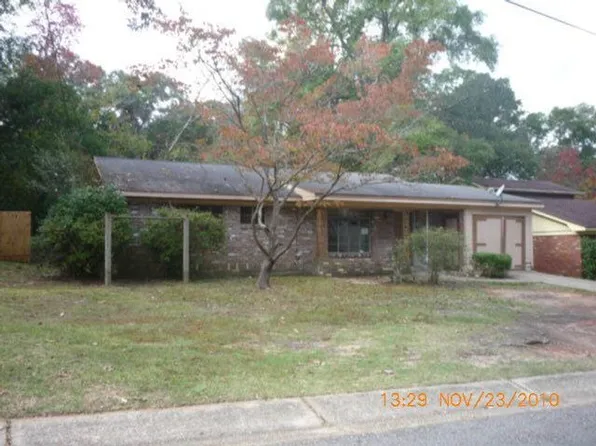 404 La Rose Dr, Mobile, AL 36609