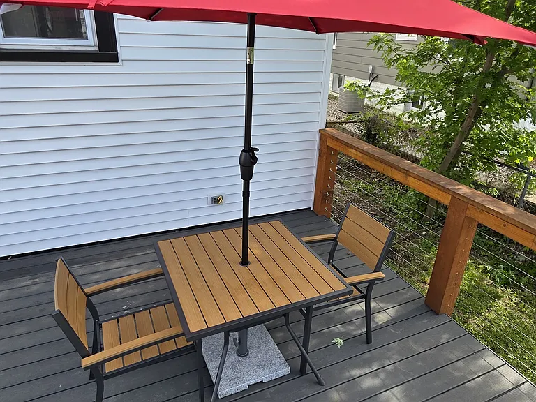 1409 E Samuel Ave — Photo 28