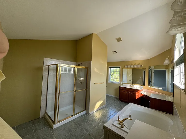 245 South Ln — Photo 20