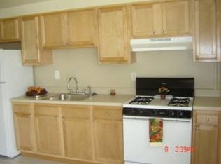 37 Serpens Ct, Rosedale, MD 21237