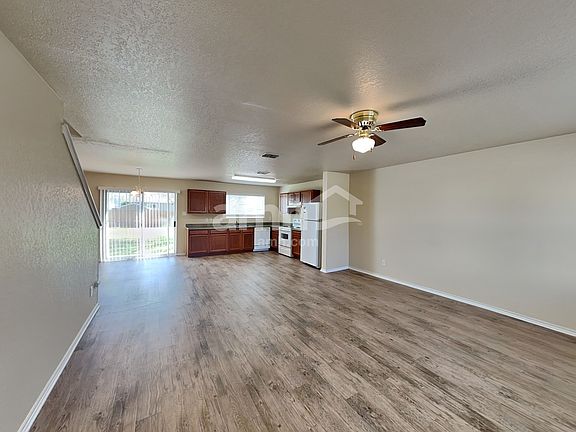 5th image of 628 Northlake Dr