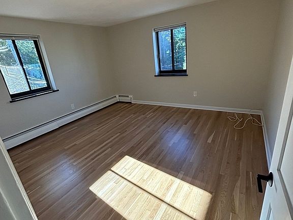 5th image of 16 Walnut St #B1