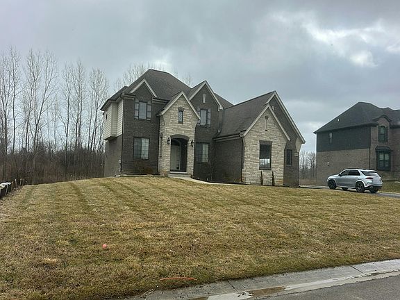 3rd image of 2193 Heidi Dr